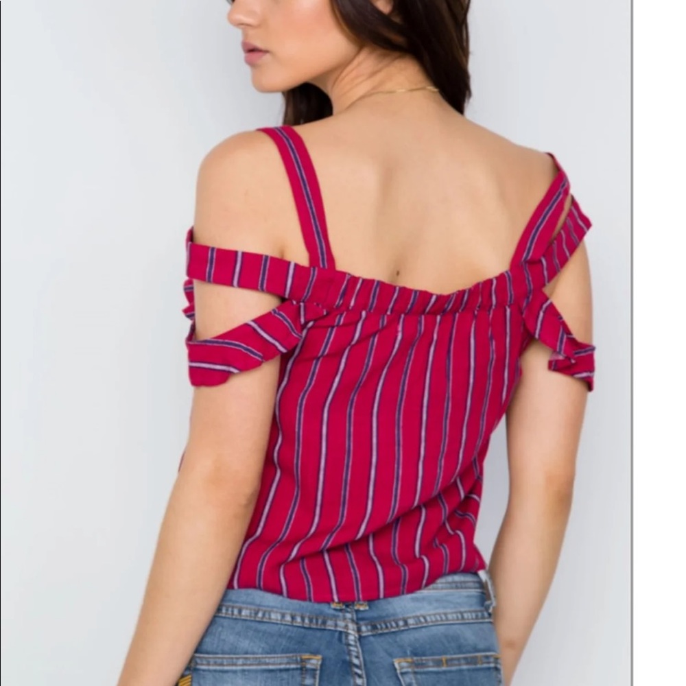 NWT‼️RED STRIPPED TOP - Picture 2 of 4